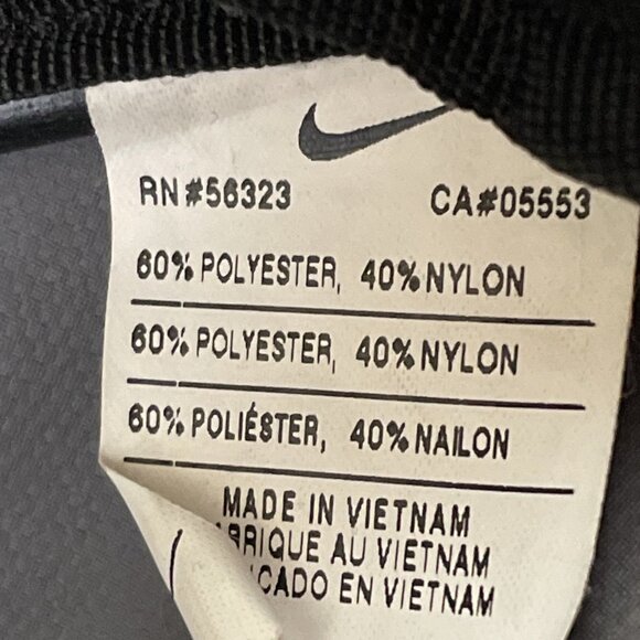 Nike Training Duffle Bag Medium Gym Black Gray Shoulder Strap Zip Shoe Pocket - Picture 12 of 13